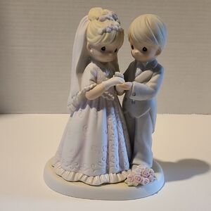 Precious Moments Bride and Groom Figurine in Soft White and Pastel Lavender
